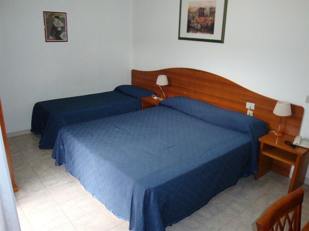 Hotel Malavoglia Aci Castello Dış mekan fotoğraf